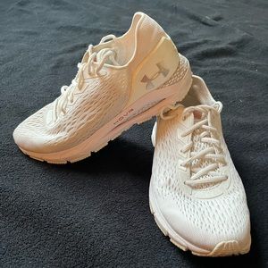 Under Armor Hovr women’s shoes